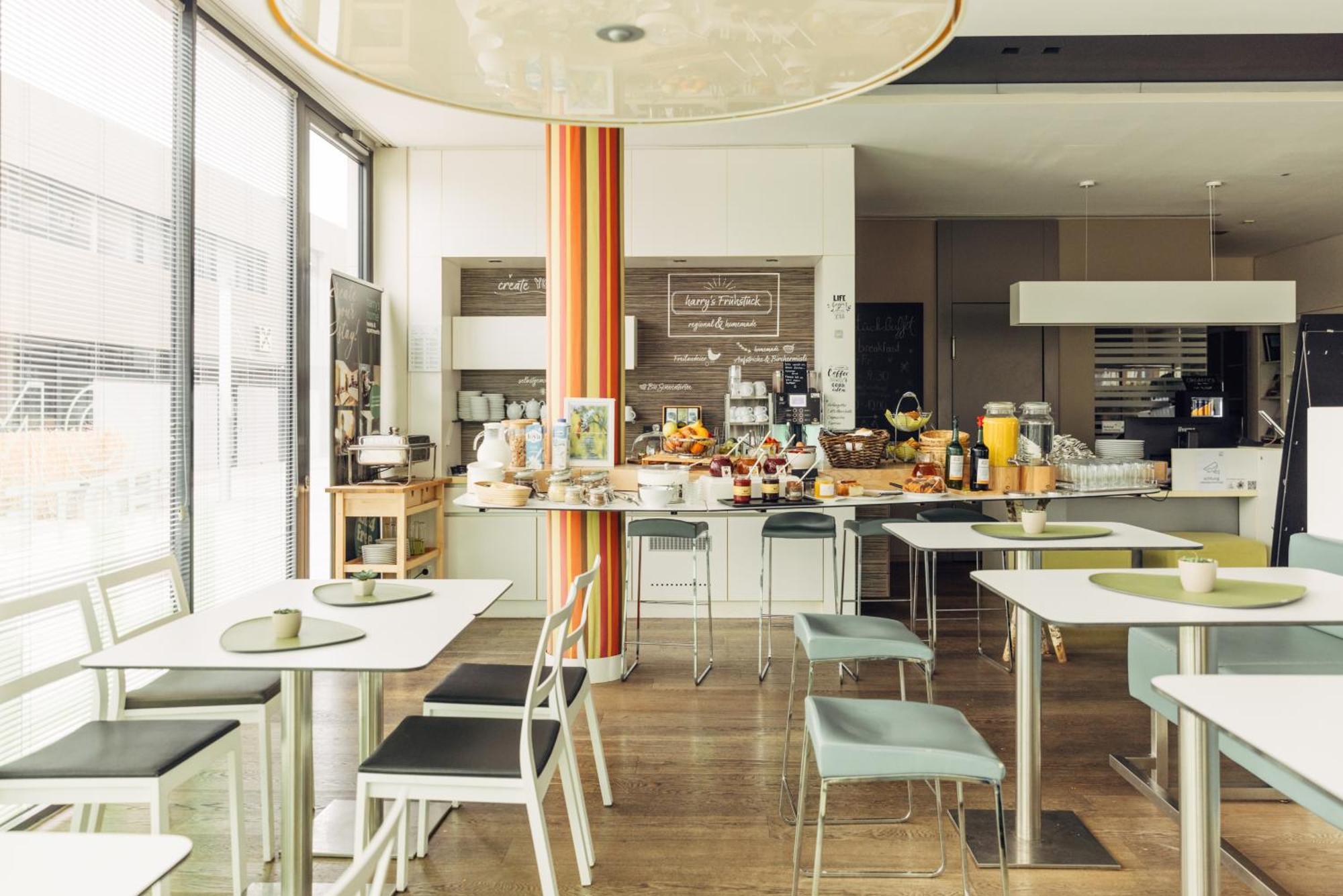 Harry'S Home Hart Bei Graz Hotel & Apartments المظهر الخارجي الصورة