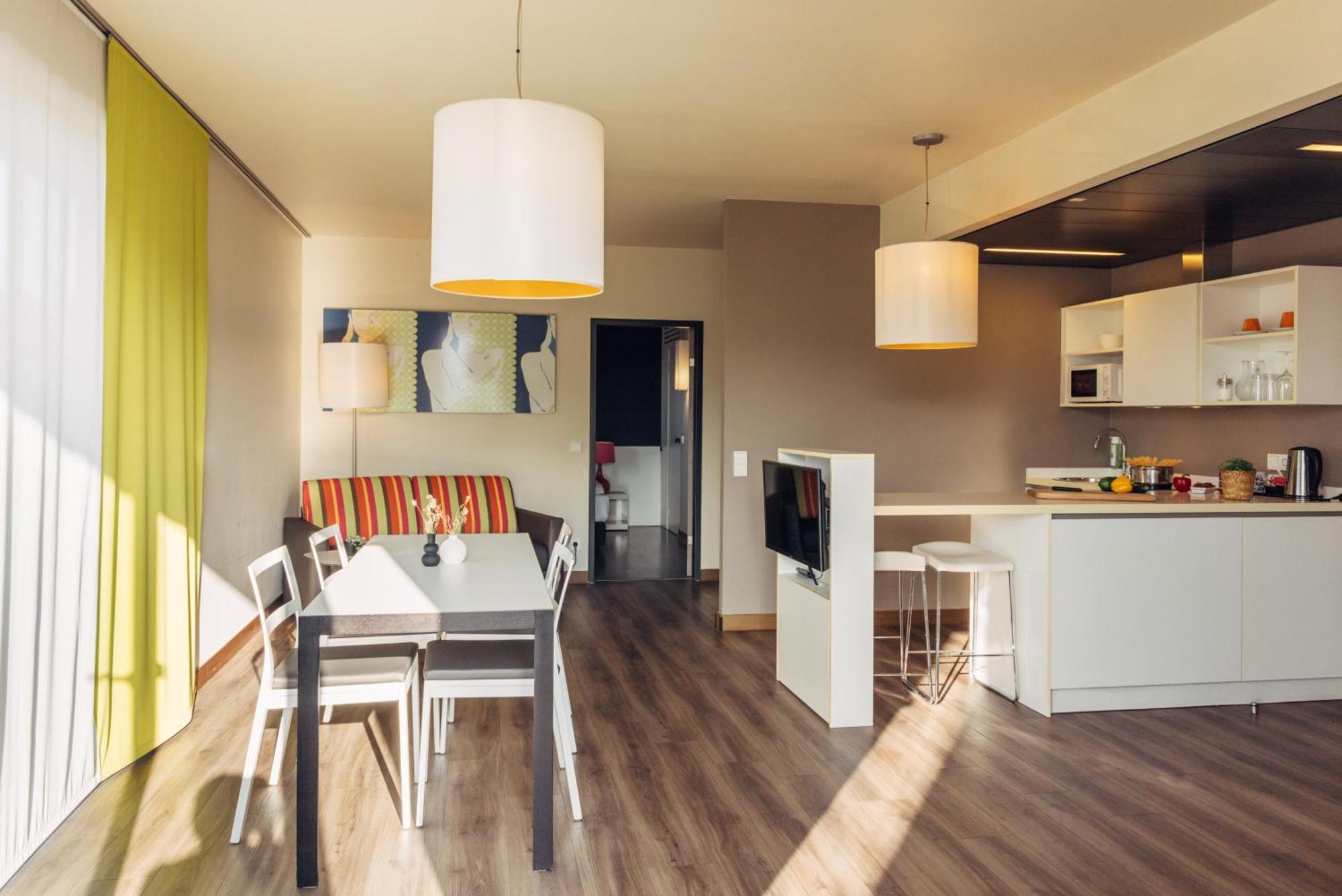 Harry'S Home Hart Bei Graz Hotel & Apartments المظهر الخارجي الصورة
