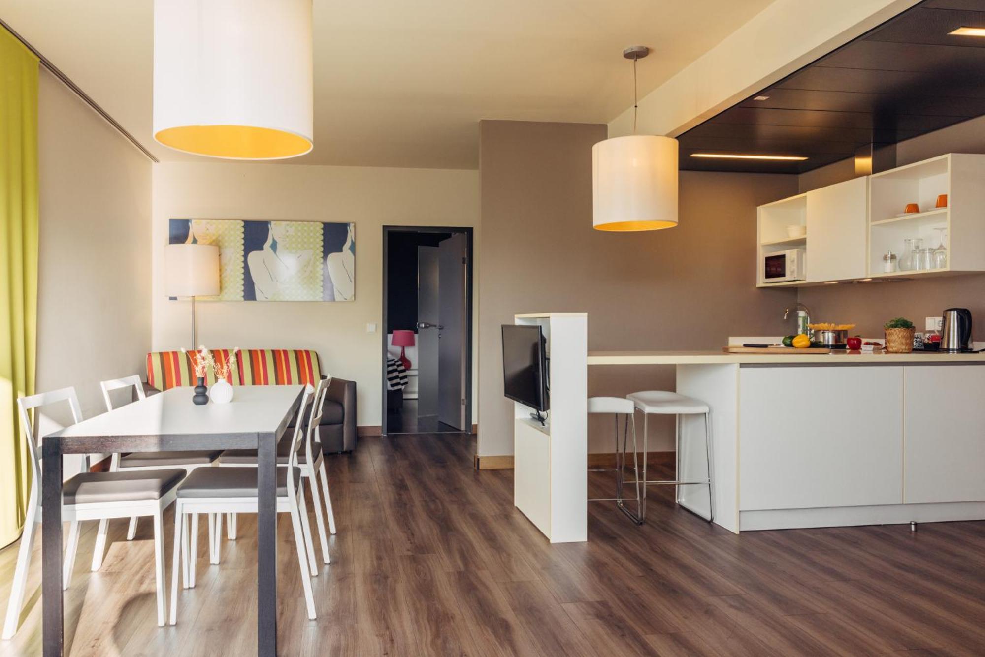 Harry'S Home Hart Bei Graz Hotel & Apartments المظهر الخارجي الصورة